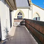 Feel At Home In This Cosy Enmore Escape